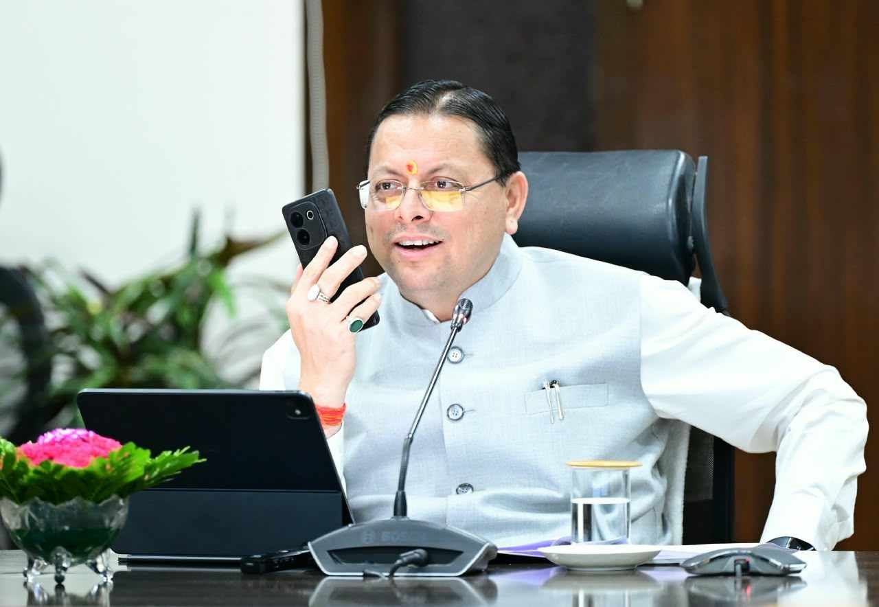 बिग ब्रेकिंग:- सीएम हेल्पलाइन पर प्राप्त जन शिकायतों का समयबद्ध एवं संतोषजनक निस्तारण सुनिश्चित किया जाए : मुख्यमंत्री